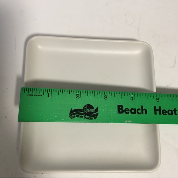 5” Square trinket plate XOXO black & cream EUC - Picture 3 of 7